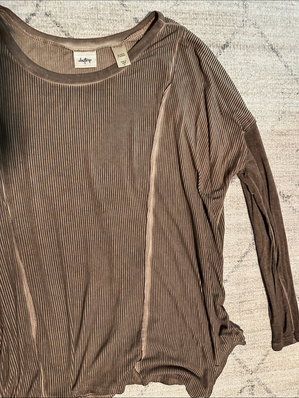 Daytrip from Buckle Taupe-Brown Ribbed Long Sleeve Top - Picture 3 of 4
